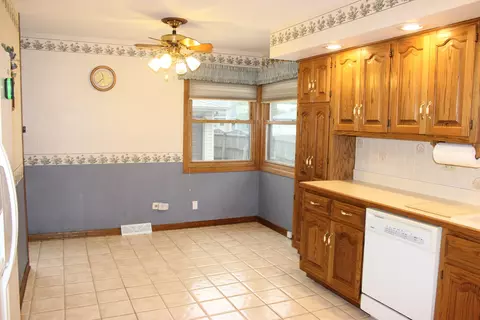 5404 137th Pl, Crestwood, IL 60445 photo 19