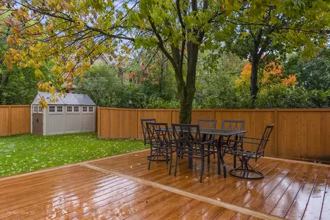 520 Bourbon Ln, Naperville, IL 60565 photo 27