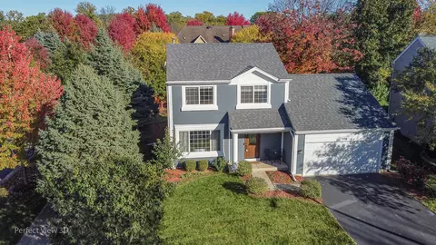 520 Bourbon Ln, Naperville, IL 60565 photo 3