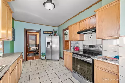 800 Wing St, Elgin, IL 60123 photo 15