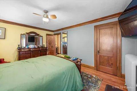 800 Wing St, Elgin, IL 60123 photo 22