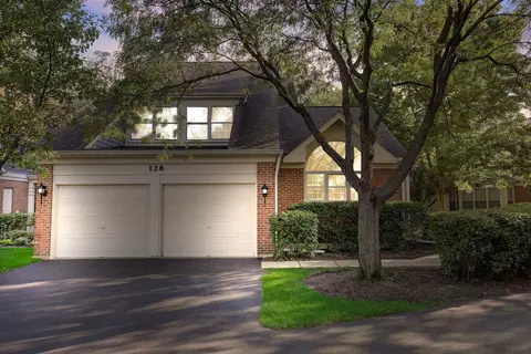 128 Harvard Ct, Glenview, IL 60026