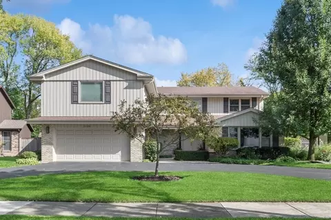 1125 Heather Rd, Deerfield, IL 60015