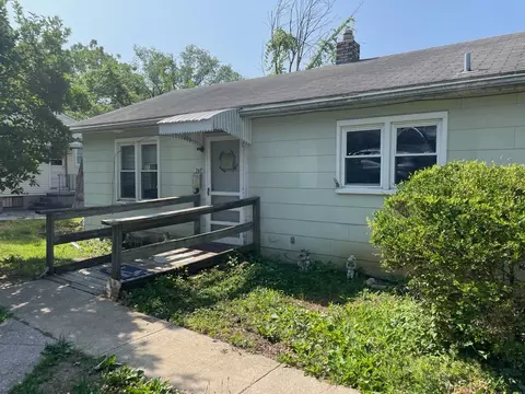 2617 Plainview Ter, Alton, IL 62002 photo 2