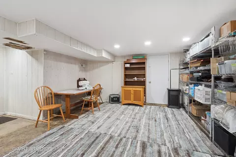 Undisclosed, Evanston, IL 60203 photo 15