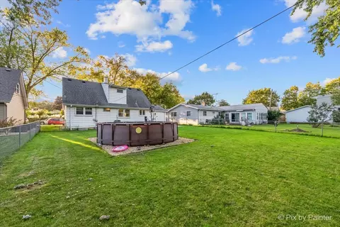 471 Melrose Ct, Elgin, IL 60123 photo 27