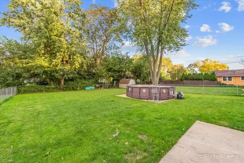 471 Melrose Ct, Elgin, IL 60123 photo 31