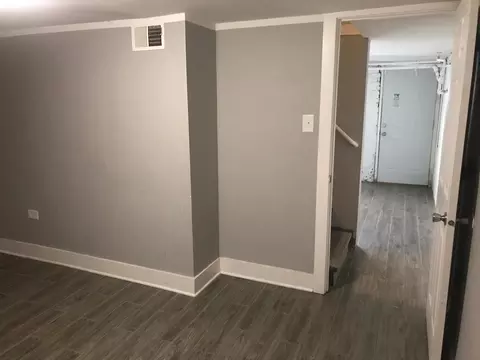 76 E 37th St, Chicago, IL 60653 photo 6