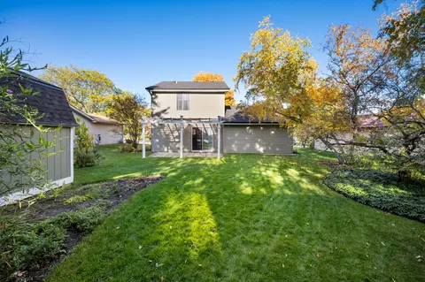 1105 Dover Ln, Aurora, IL 60504 photo 4