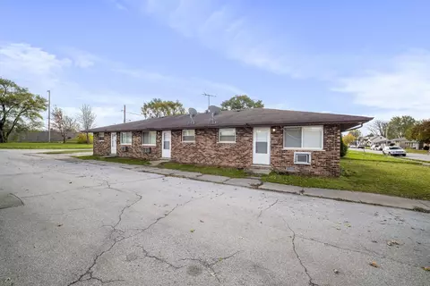373 Greenbay Ave, Calumet City, IL 60409