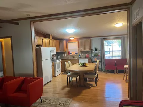 605 Pine St #16, Normal, IL 61761 photo 3