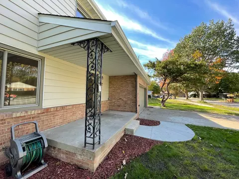 1805 Augusta Dr, Champaign, IL 61821 photo 8