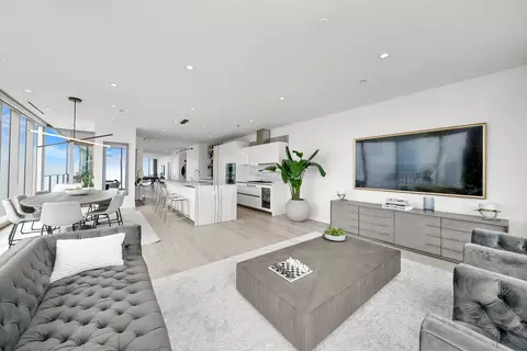 363 E Wacker Dr #5801, Chicago, IL 60601 photo 40