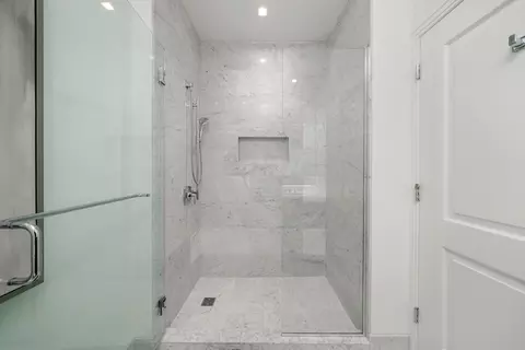 363 E Wacker Dr #5801, Chicago, IL 60601 photo 58