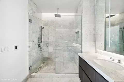 363 E Wacker Dr #5801, Chicago, IL 60601 photo 50