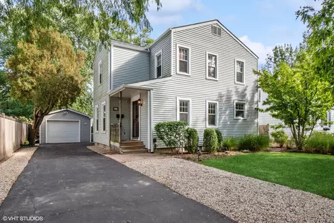 315 Latrobe Ave, Northfield, IL 60093