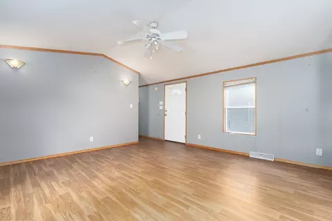18 Birch St, Minooka, IL 60447 photo 5