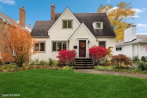 4528 Woodland Ave, Western Springs, IL 60558