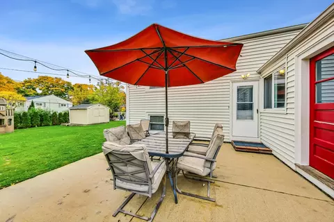 1101 W Pendleton Pl, Mount Prospect, IL 60056 photo 30
