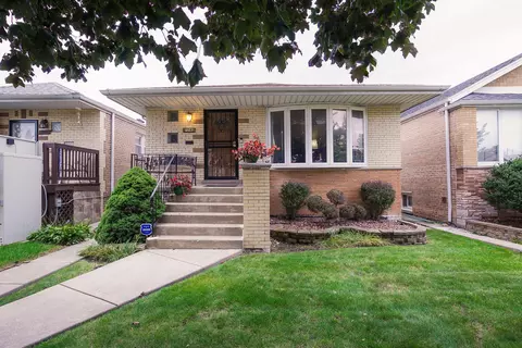 7742 S Troy St, Chicago, IL 60652