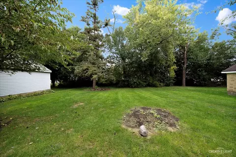 515 S Commonwealth Ave, Elgin, IL 60123 photo 15