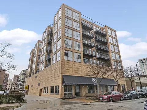1572 Maple Ave #306, Evanston, IL 60201