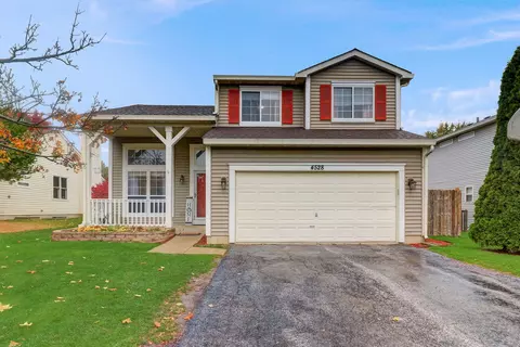 4528 W Swallowtail Dr, Waukegan, IL 60085