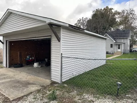 217 Stiles St, Genoa, IL 60135 photo 20
