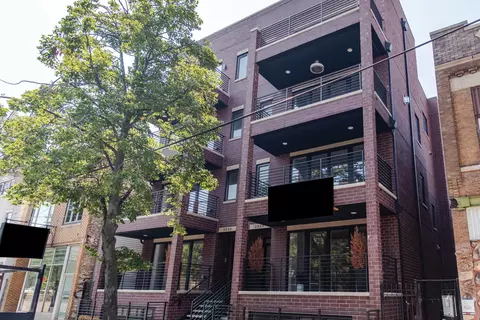 3930 N Ashland Ave #2, Chicago, IL 60613
