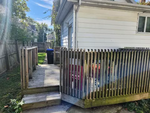 614 E Locust St, Bloomington, IL 61701 photo 24