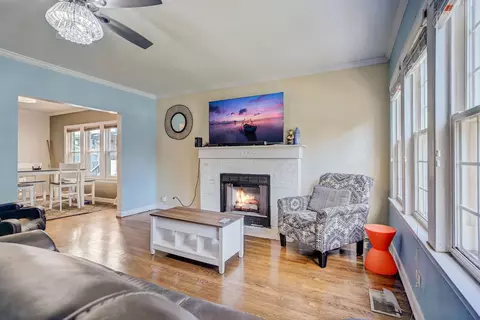 3142 Harvey Ave, Berwyn, IL 60402 photo 2
