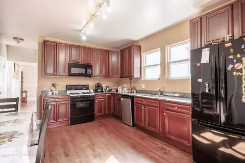 4728 S Kedvale Ave, Chicago, IL 60632 photo 6