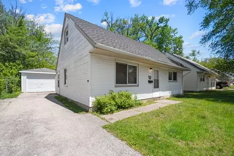 240 Arcadia St, Park Forest, IL 60466