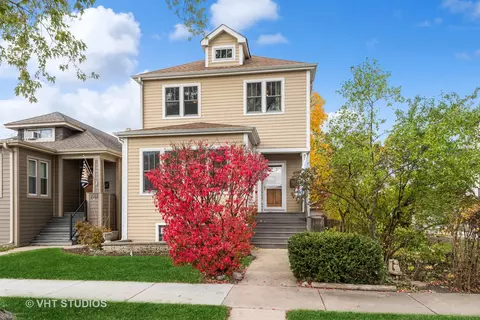 4988 N Kolmar Ave, Chicago, IL 60630