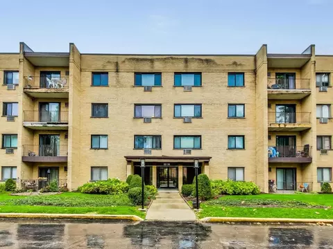 6630 S Brainard Ave #101, Countryside, IL 60525
