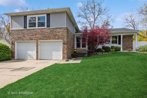 4430 Capstan Dr, Hoffman Estates, IL 60192 photo 1