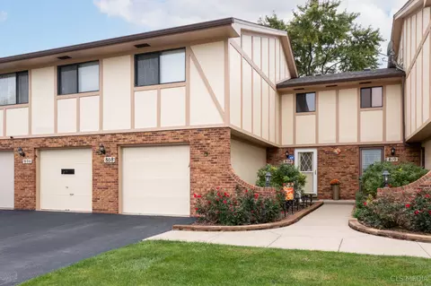 808 Dracut Ln, Schaumburg, IL 60173