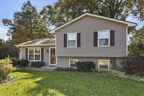 25291 W Woodland Ter, Lake Villa, IL 60046