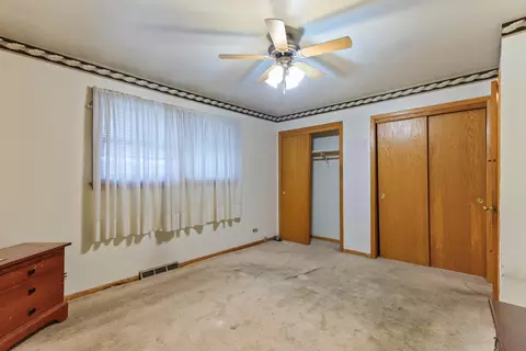 14801 Dobson Ave, Dolton, IL 60419 photo 9