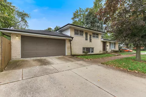 14801 Dobson Ave, Dolton, IL 60419 photo 2
