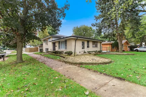 14801 Dobson Ave, Dolton, IL 60419