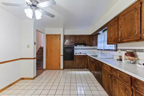 14801 Dobson Ave, Dolton, IL 60419 photo 7