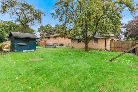 14801 Dobson Ave, Dolton, IL 60419 photo 3