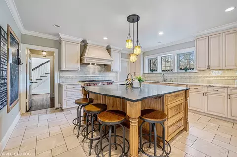 7980 Chicago Ave, River Forest, IL 60305 photo 10