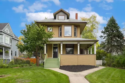 150 N Cuyler Ave, Oak Park, IL 60302