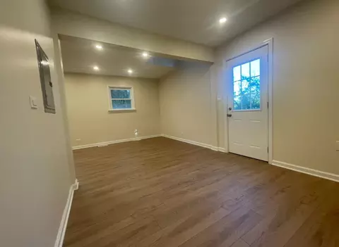 Living - 4 Hickory Rd, Oakwood Hills, IL 60013 photo 7 of 7