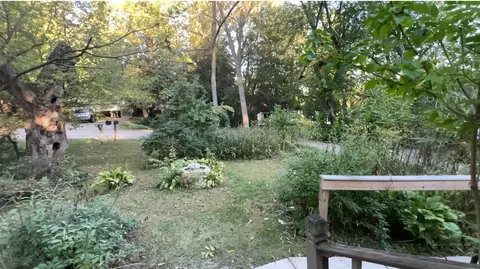 Exterior - 4 Hickory Rd, Oakwood Hills, IL 60013 photo 4 of 4
