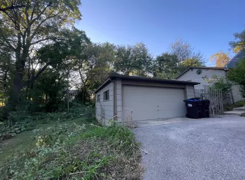 Other - 4 Hickory Rd, Oakwood Hills, IL 60013 photo 2 of 3