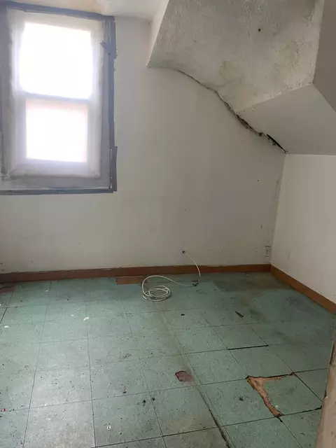 5803 S May St, Chicago, IL 60621 photo 5