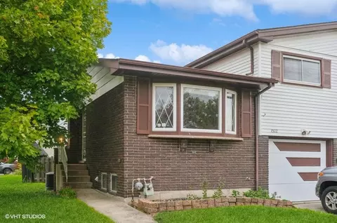 1502 E Jane Ave, Arlington Heights, IL 60004